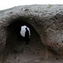 Tekkeköy Mağaraları Arkeoloji Vadisi Müze Evi